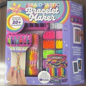 Just My Style Braid-Tastic Bracelet Maker Kit